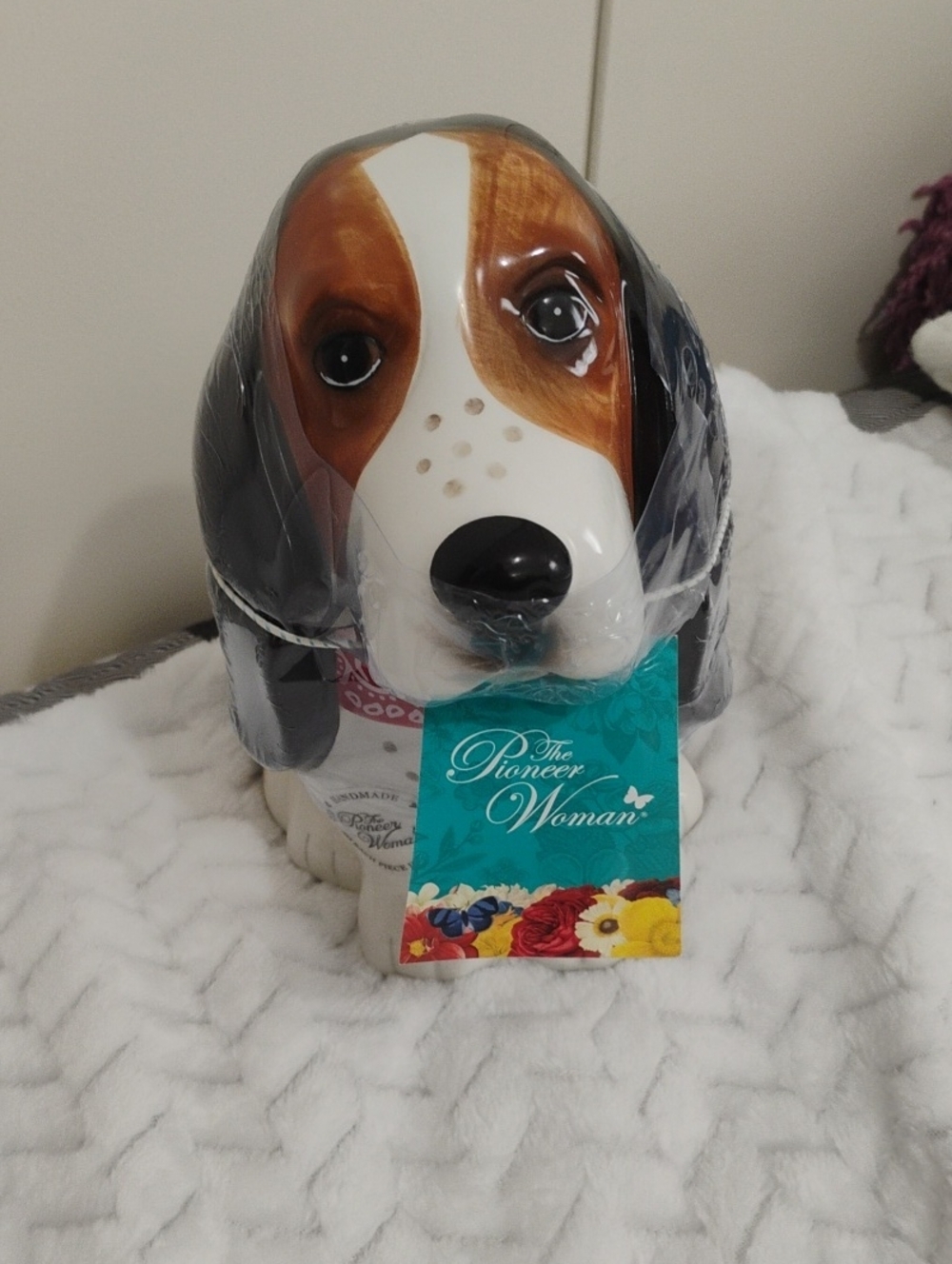The Pioneer Woman Brown, White & Black Beagle Ceramic Treat Jar